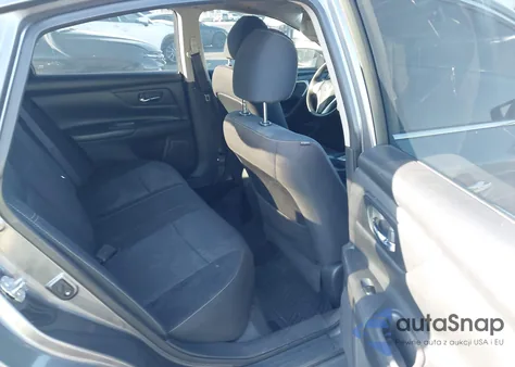 2016 Nissan Altima 2.5/2.5 S/2.5 Sl/2.5 Sr/2.5 Sv из США, поврежденный, VIN 1N4AL3AP0GN326599